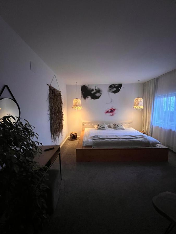 Shard Boutique Hotel-Adult Only บราชอฟ ภายนอก รูปภาพ