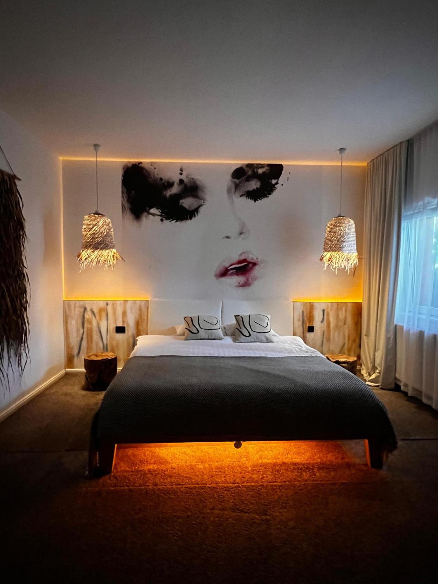Shard Boutique Hotel-Adult Only บราชอฟ ภายนอก รูปภาพ