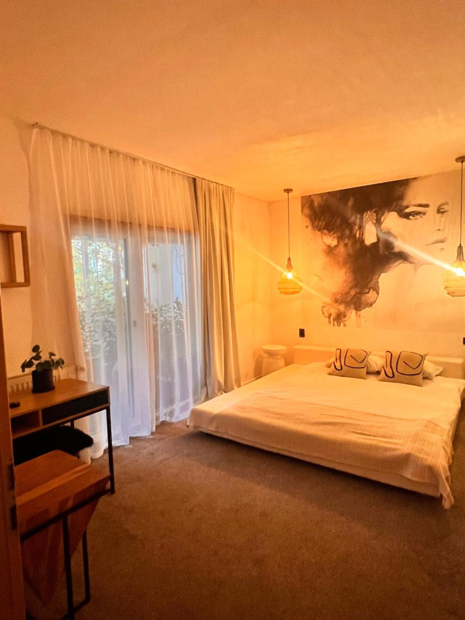 Shard Boutique Hotel-Adult Only บราชอฟ ภายนอก รูปภาพ