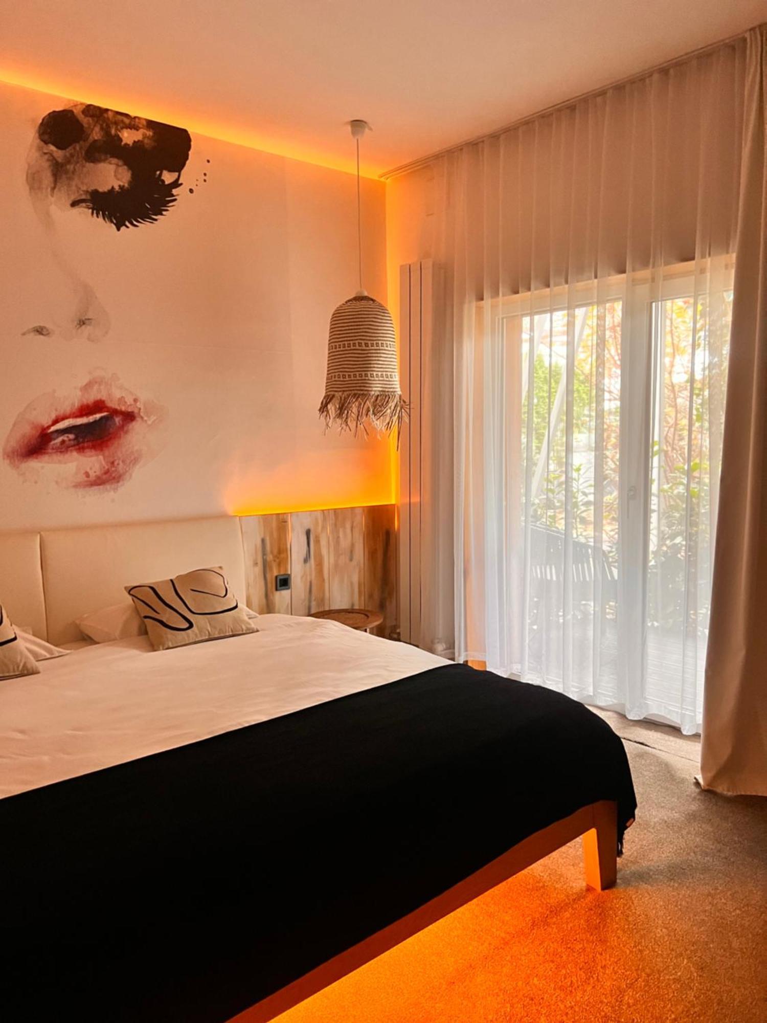 Shard Boutique Hotel-Adult Only บราชอฟ ภายนอก รูปภาพ